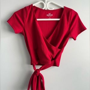 Ribbed Hollister wrap shirt